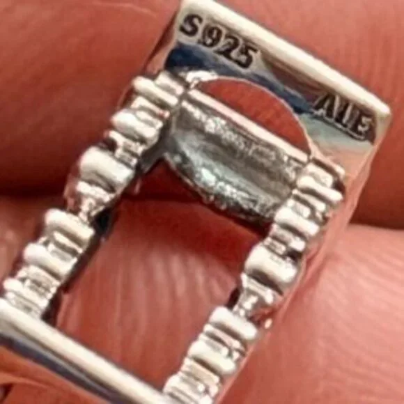 Authentic Amour Script Charm - Picture 5 of 5